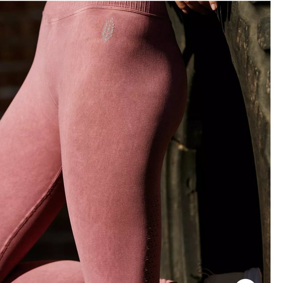 Free People Good Karma Leggings NWOT size XS/S - Picture 3 of 4